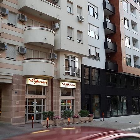 Voyager Bed & Breakfast Novi Sad Buitenkant foto