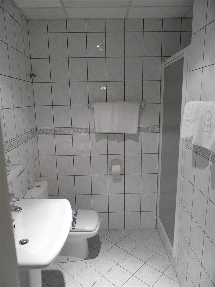 Voyager Bed & Breakfast Novi Sad Buitenkant foto