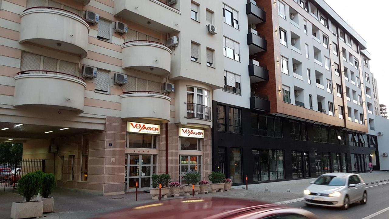 Voyager Bed & Breakfast Novi Sad Buitenkant foto